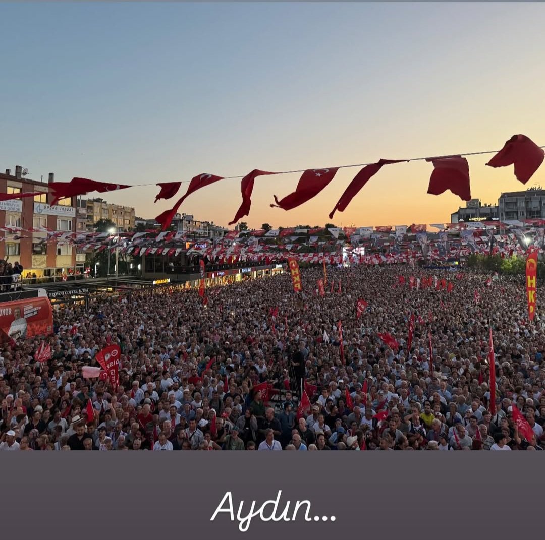 📍#Aydın'da onbinler meydanda...

Bak bakalım özlem, oylar sana mı verilmiş, CHP'ye mi?