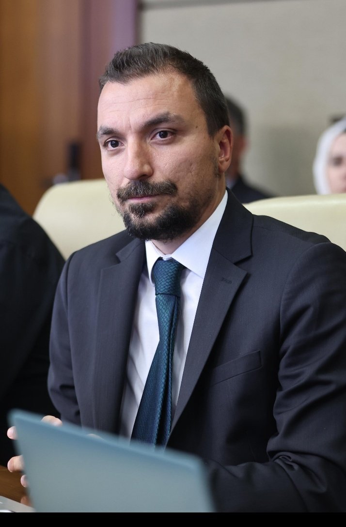 🚨 Bu hafta teknoloji dünyasında iki bomba patladı:
1️⃣ Bilim insanları kuantum düzeyde ZAMANI GERİ SARDI!
2️⃣ Microsoft, verilerinizi ABD hükümetine karşı koruyamayacağını İTİRAF ETTİ.

Detaylar ve fazlası Substack yazımda. 
👇
open.substack.com/pub/fuat209105…

#Teknoloji #Bilim #Kuantum