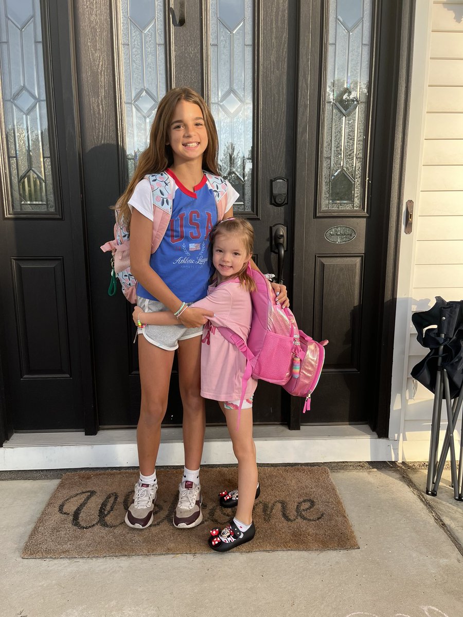 First day of school! 5th grade for Haley and Kindergarten for Hazel. Let’s have a great school year! ❤️❤️❤️