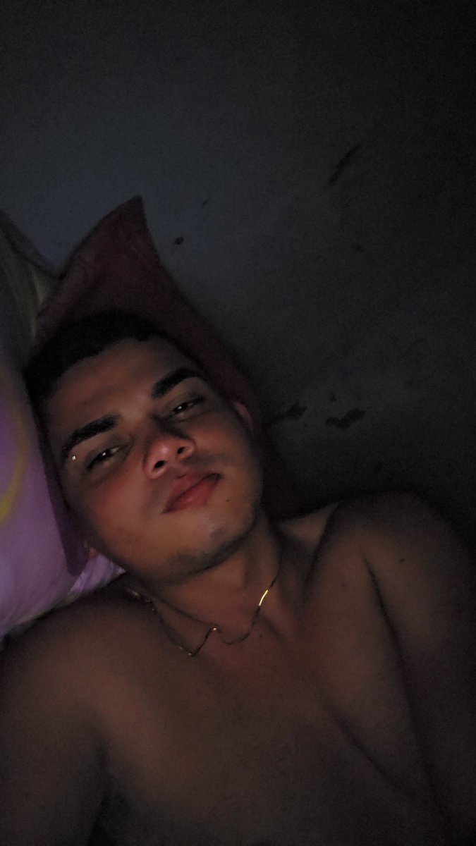 antonio_Joxe's tweet photo. Festivo de estar en cama https://t.co/UfuiCrQzEC