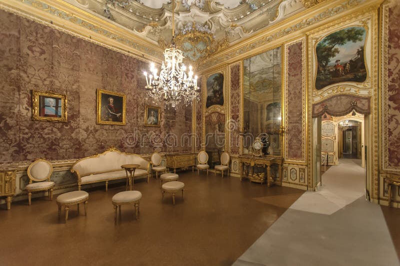 LambdaEvropa's tweet photo. Palazzo Stupinigi
Nichelino, Piemonte, Italia

Ein wunderschönes Jagdschloss nahe Turin https://t.co/MKtLduwYeP