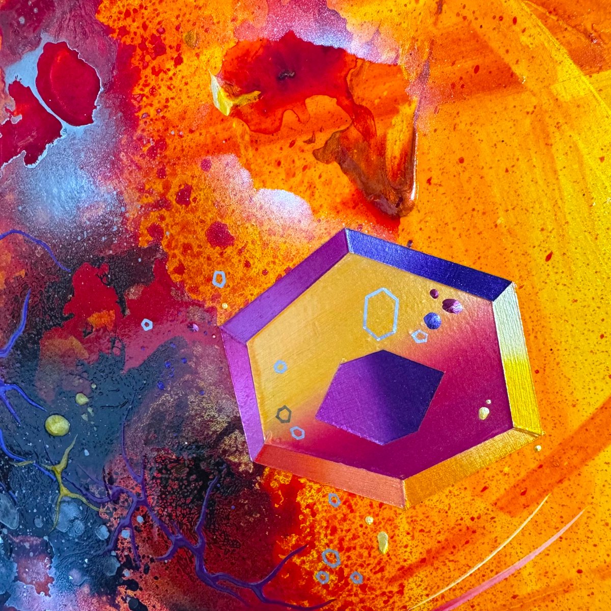 This is "Inner Truths Of An Outlier." This is one of only a couple spinner pieces I have done. There are a lot of hidden details, and as you rotate or spin the piece, the dynamics and relationships change for a fresh perspective❤️

#contemporaryart #fineart #art #artist