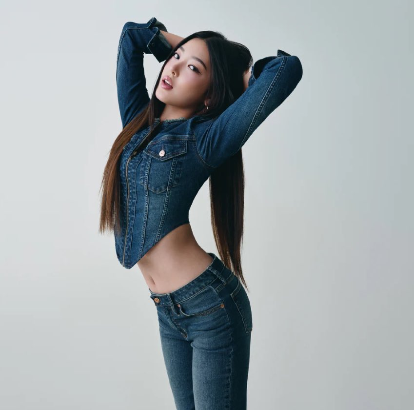 Yoonchae is an eternal sunshine in a new photo for gap. 

#KATSEYE <a href="/katseyeworld/">KATSEYE</a>