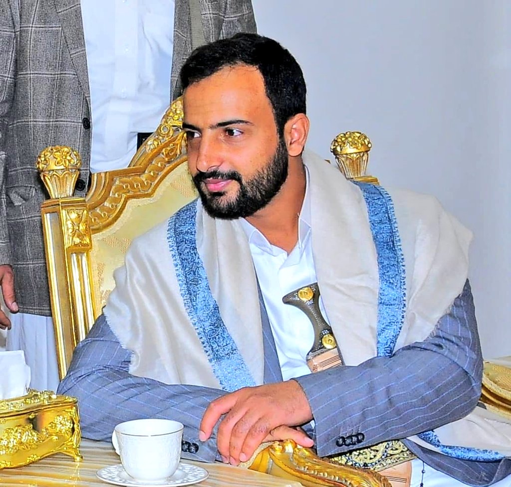 لدينا قيادة حكيمة تقود رجال الأمن بثبات لتبقى قواتنا الأمنية على أتم الجهوزية والاستعداد لمواجهة كل المستجدات، دفاعاً عن أمن الوطن واستقراره...
تحية احترام وتقدير للعميد وكيل وزارة الداخلية اللواء علي حسين الحوثي.