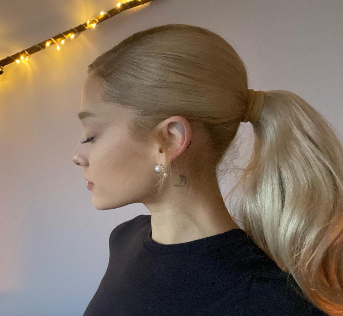 GrandeKase's tweet photo. so is it goodbye?

some blondiana moments 
~ A THREAD 🧵 https://t.co/pLh3HxaGpP