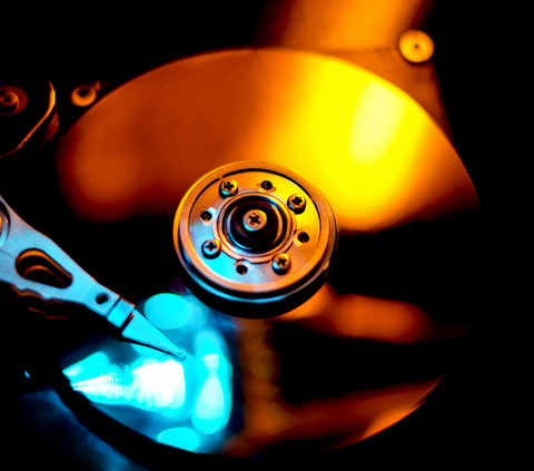 DriveAnalyzer's tweet photo. Just like our hearts need to stay within a healthy temperature range to function optimally, so does your hard drive. Too hot, and you risk overheating and data loss; too cold, and performance can suffer. https://t.co/gU33Hx6tGv #hdd #temperature #datascience https://t.co/AAjKXSSO7k
