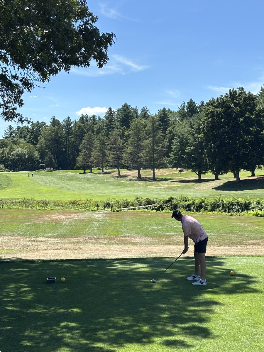 GolfHopedale's tweet photo. Beautiful day for our first day of tryouts. Good luck to all the other Hopedale fall sports getting started today! @HopedaleSports @HopedaleBooster https://t.co/EyMJElhq7X