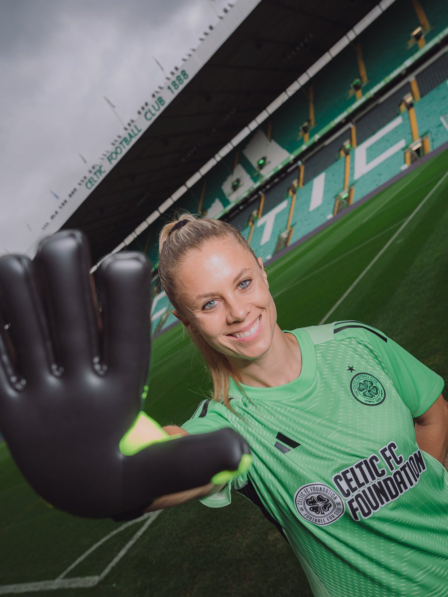 ReuschUSA's tweet photo. 🚨Huge signing announcement🚨

Adelaide Gay joins @CelticFCWomen  of the Scottish Premiership. The Goalkeeping ace joins the team after experience in both the USA and Europe. 

Good luck Adelaide with your new team‼️ https://t.co/QxCJYbJqAP