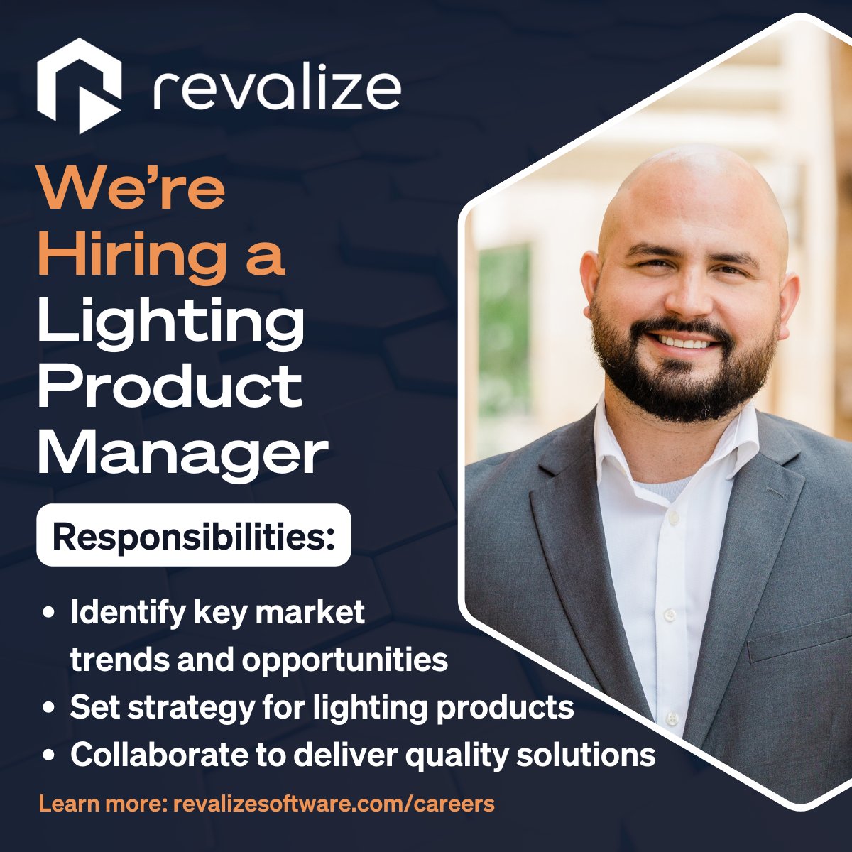 Revalize tweet media