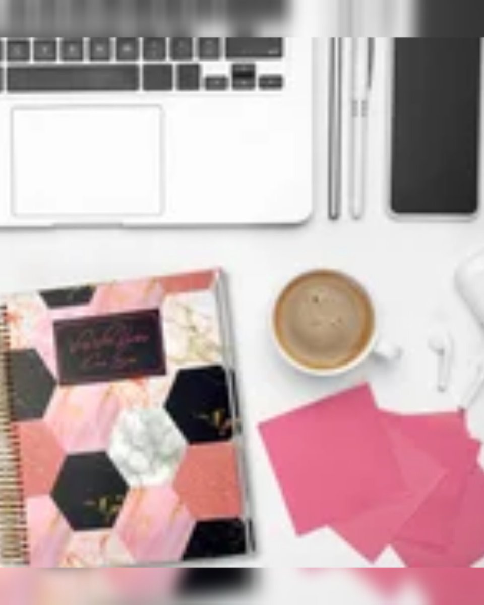 StrivingEmpire's tweet image. Every dua, every plan, every reflection preserved in one beautiful place.
That’s the power of the Verily Journal.
Get yours now, StrivingForModesty.com 

#TSEExperience #PrayerRoutine