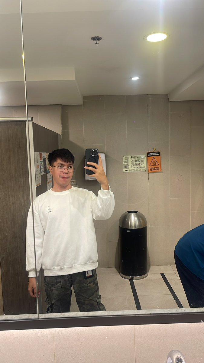 aj_hsm's tweet photo. Cr fu*? https://t.co/828pzaZ3iz