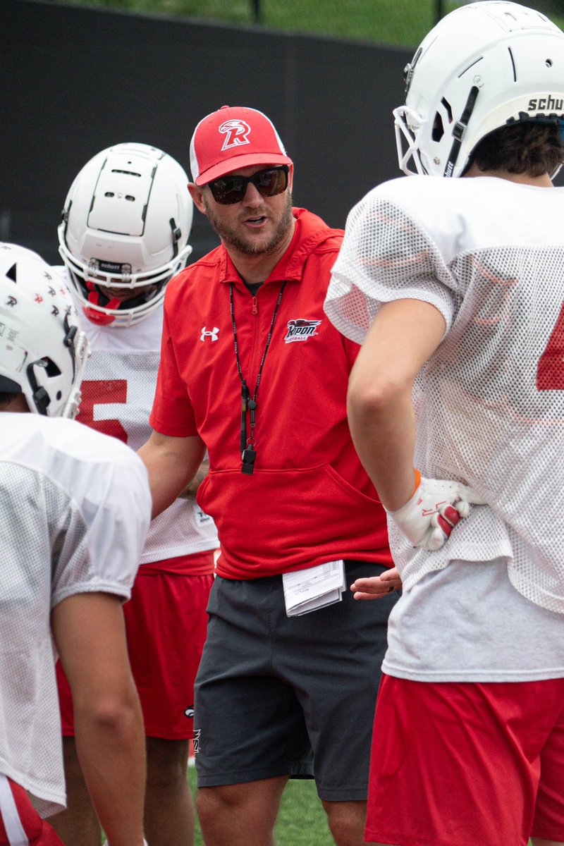 Red Hawk Football tweet media