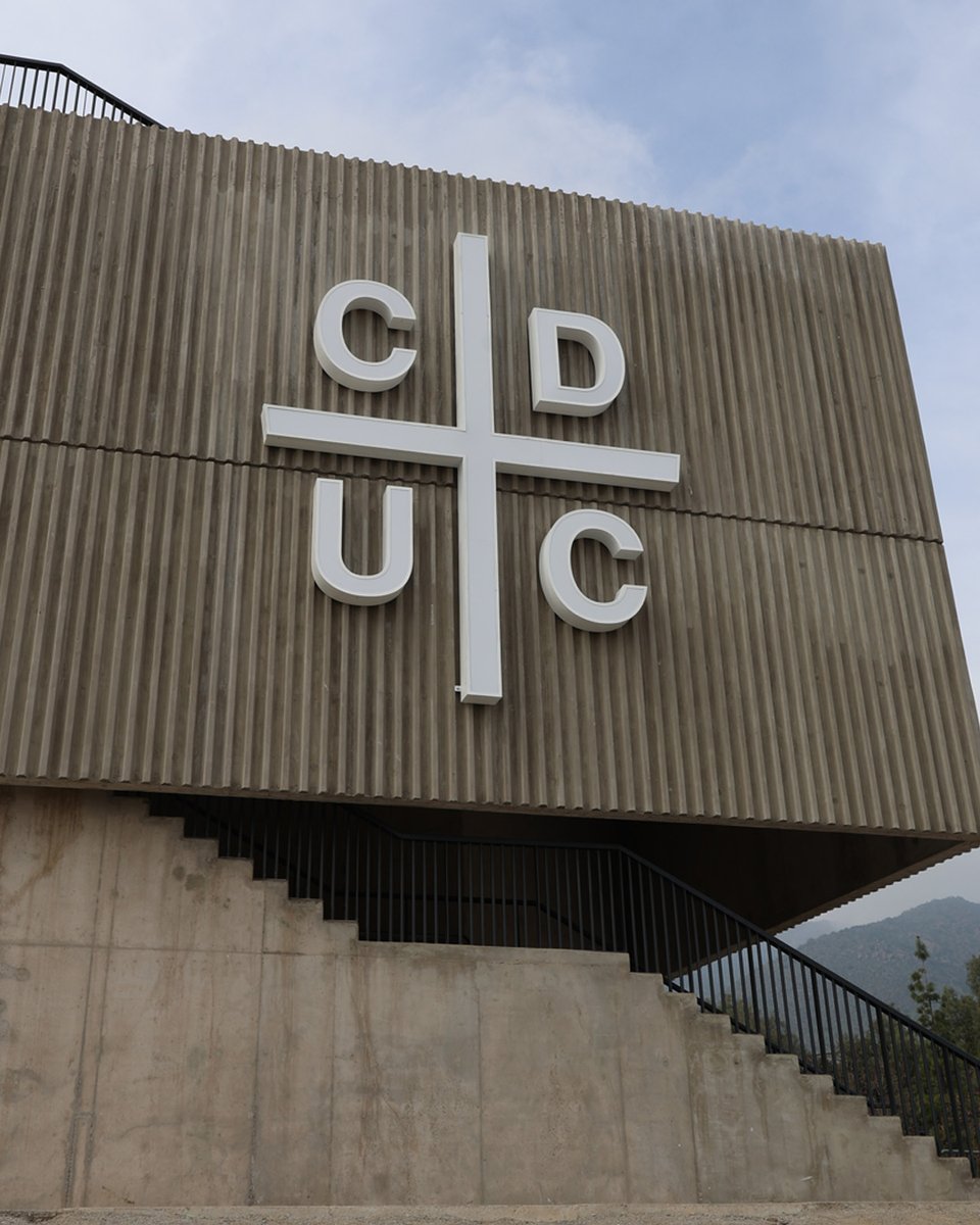 Universidad Católica tweet media
