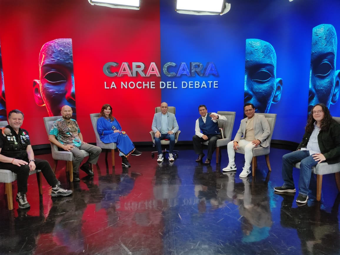 Cesarbuenrostro's tweet photo. Conexión con seres de luz fue el tema del pasado Viernes en Cara Cara con @yohanandiaz entre las definiciones y las evidencias queda mucho por demostrar. No hay que subestimar que el ser humano y su pensamiento por si mismo es valioso. https://t.co/0LVC1Fg5Fw