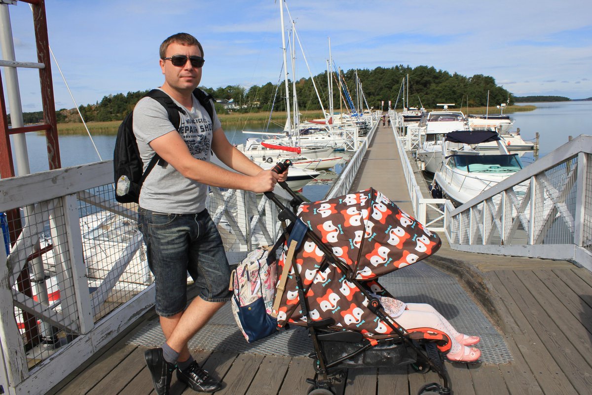 Are you reading this on land? We bet you're wishing you had a boat!