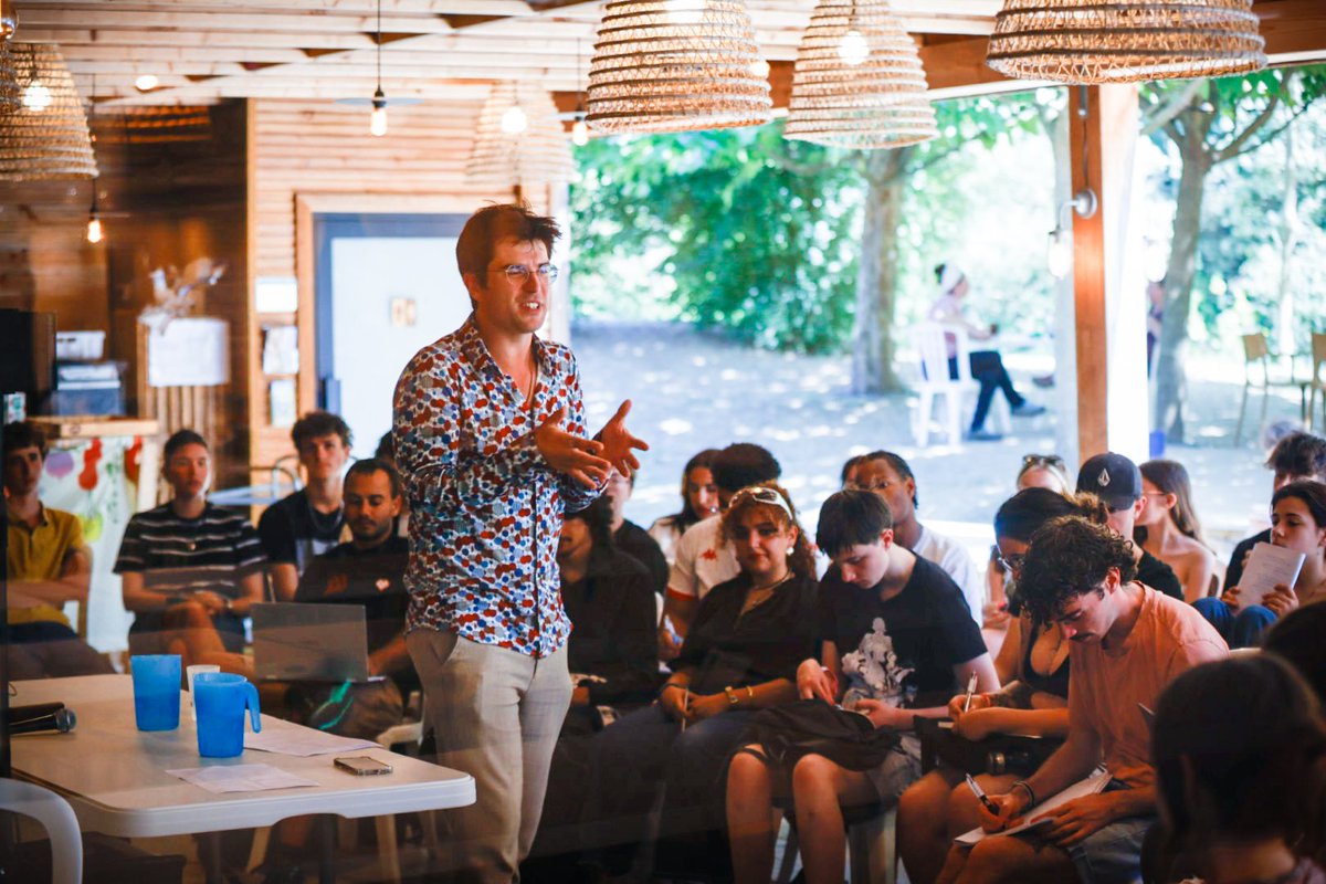 Pierre-Yves Cadalen (@pycadalen) on Twitter photo Des beaux moments partagés aujourd'hui aux #AmfisJeunes : pour la 6e République, la démocratie, la défense des libertés individuelles. 
Rendez-vous le #10septembre2025 partout dans le pays.
Vive la démocratie contre l'autoritarisme au pouvoir. Des beaux moments partagés aujourd'hui aux #AmfisJeunes : pour la 6e République, la démocratie, la défense des libertés individuelles. 
Rendez-vous le #10septembre2025 partout dans le pays.
Vive la démocratie contre l'autoritarisme au pouvoir.