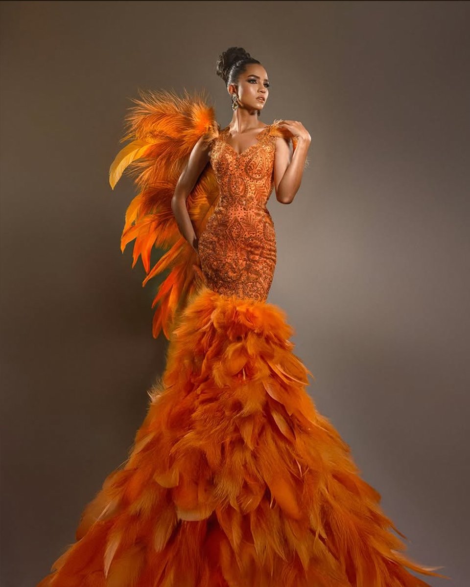 Fotografia <a href="/EnmanuelBaezFg/">EnmanuelBaez</a>
Modelo #HillaryMéndez
Vestuario <a href="/honicersandoval/">Honicer Sandoval</a>

#fashion #model #fashionphotography #photographer #photoshoot