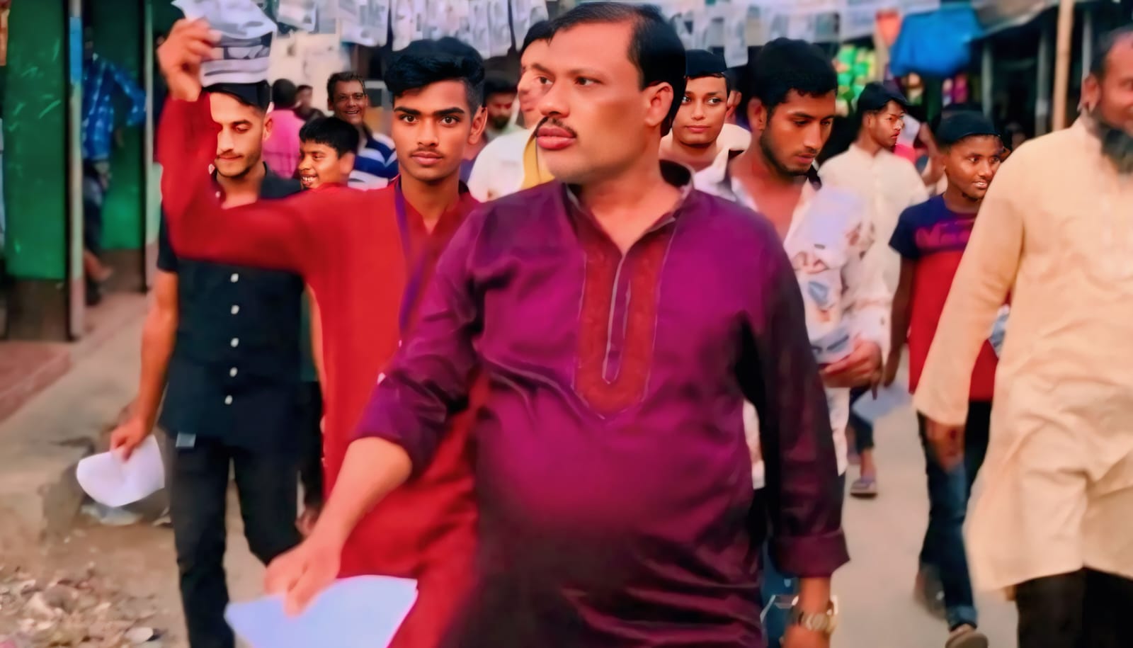 থানার ভেতরে ‘জয় বাংলা’ স্লোগান: স্বেচ্ছাসেবক লীগ নেতা গ্রেফতার