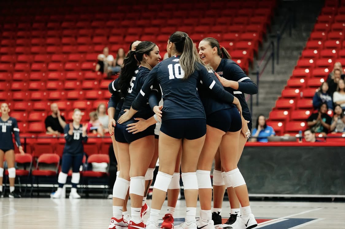 The Red vs. Navy Scrimmage was electric ⚡️⚡️

Season Opener in Vegas in 1️⃣1️⃣ days‼️

#UtahTechBlazers | #WACvb