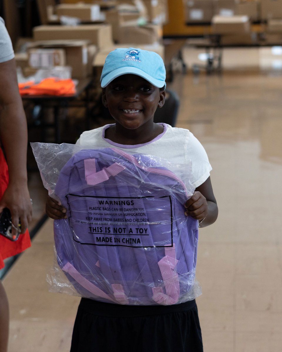 EmbraceRelief's tweet image. 🌟 Backpack Distribution 🎒 

On Saturday, we provided 150 backpacks to a Charter School in Englewood, NJ. This  event was the first of several distribution events! 🥰

👉 embracerelief.org/donation/backp…

#backpacks #backpackdistribution #backpackdrive #schoolsuppliesdrive #nj #newjersey