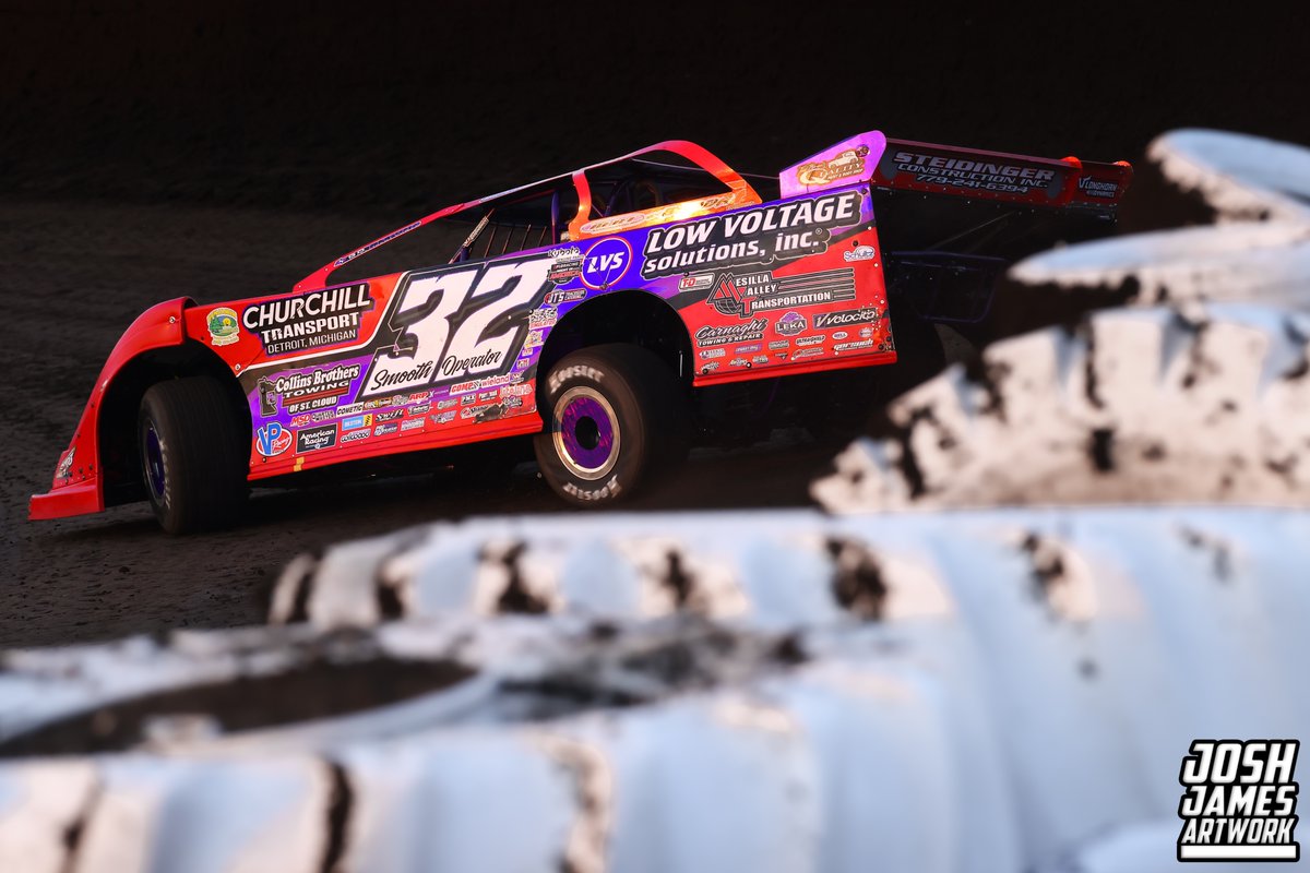 'The Smooth Operator' Bobby Pierce gets a little sideways at Fairbury Speedway during Prairie Dirt Classic action! #joshjamesartwork
