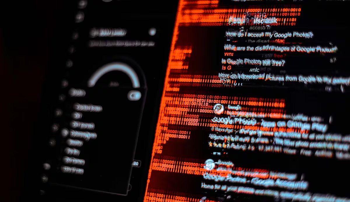 Cómo protegerte de SparkKitty, un nuevo 🐱‍💻 troyano que roba datos 📸 y fotos 🛡️ cincodias.elpais.com/smartlife/life… a través de @cincodiascom 
#ciberseguridad #seguridadinformatica #troyano #protegetusdatos #seguridadonline #SparkKitty