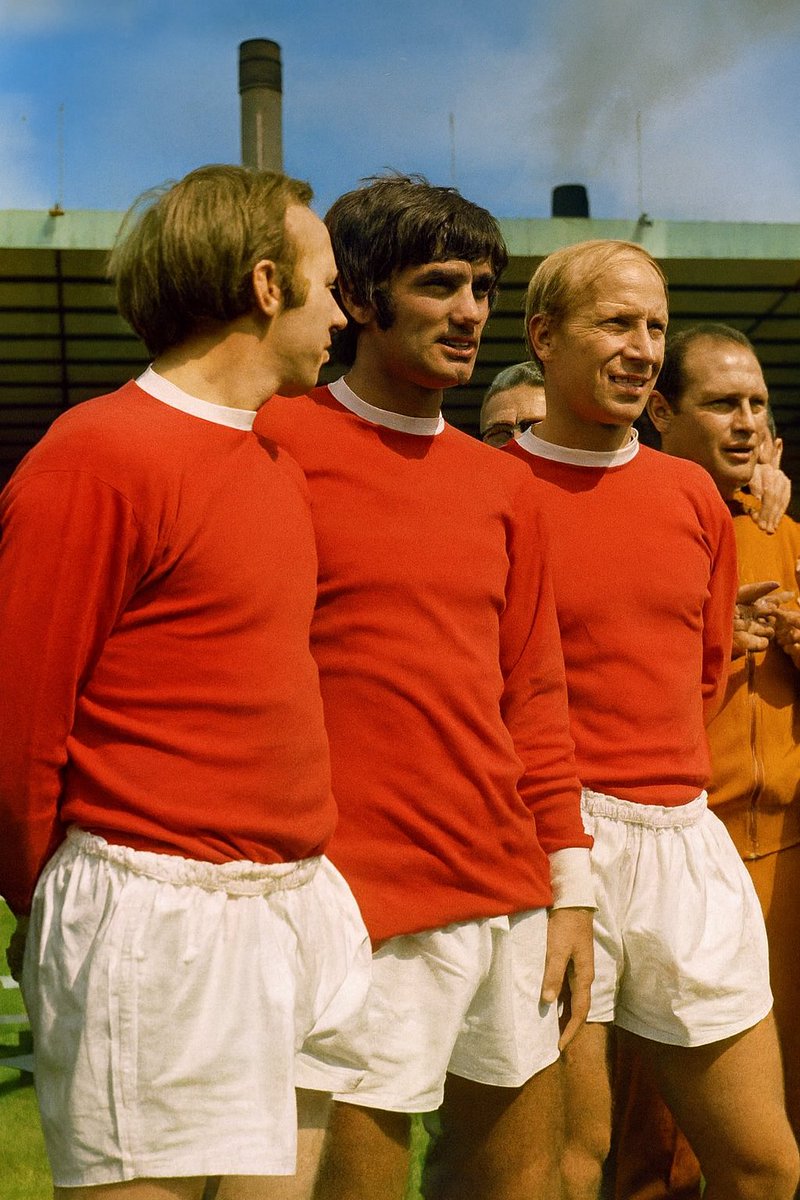 🎨 | Colourised this old photo of Nobby, George and Bobby, what do you think…

Fucking cracker isn’t it 😂

#MUFC