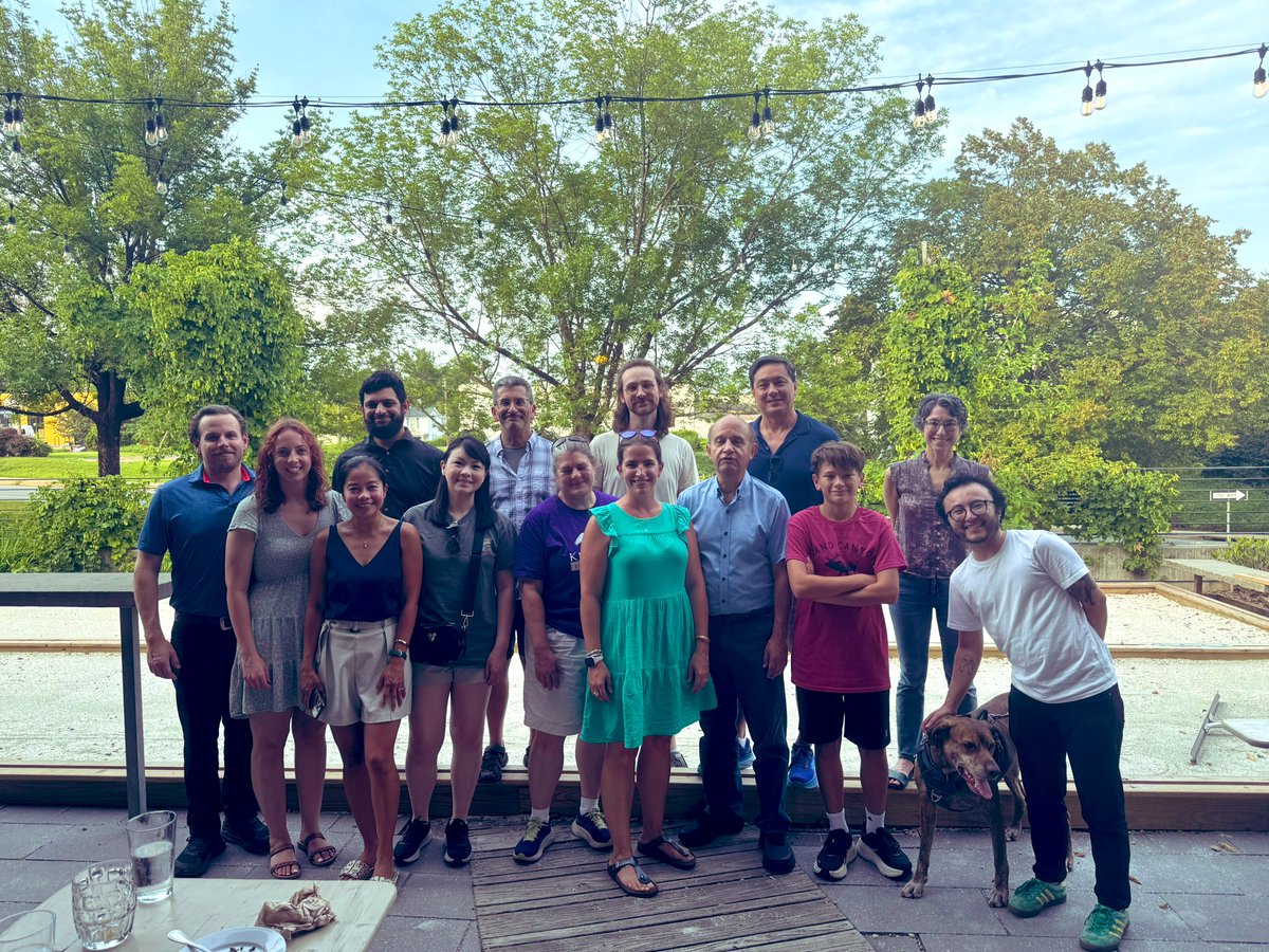 JasminJoMD's tweet photo. Great to spend a Sunday afternoon with UVA neuro oncology team and families. Welcome to our new neuro onc fellows, Sami and Lexie! @UVANeurology https://t.co/Lbb2l0BCKE