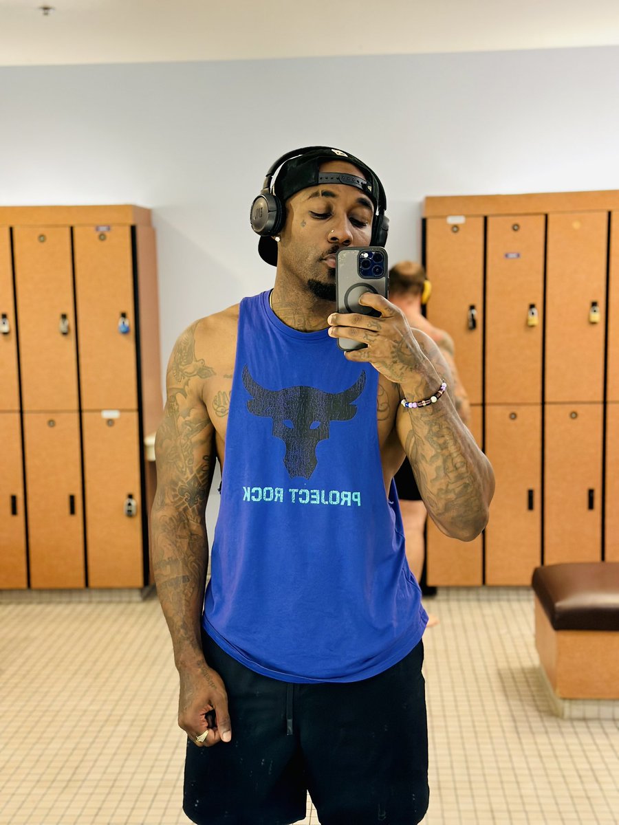 Ready to be in somebody movie soon.