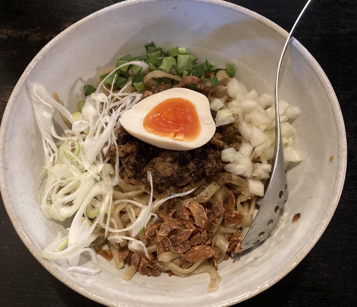 中華そば花菱　宇都宮市宝木町
スタミナまぜそば(期間限定)
コンセーレ付近探索
限定ラーメンも旨い🍴
