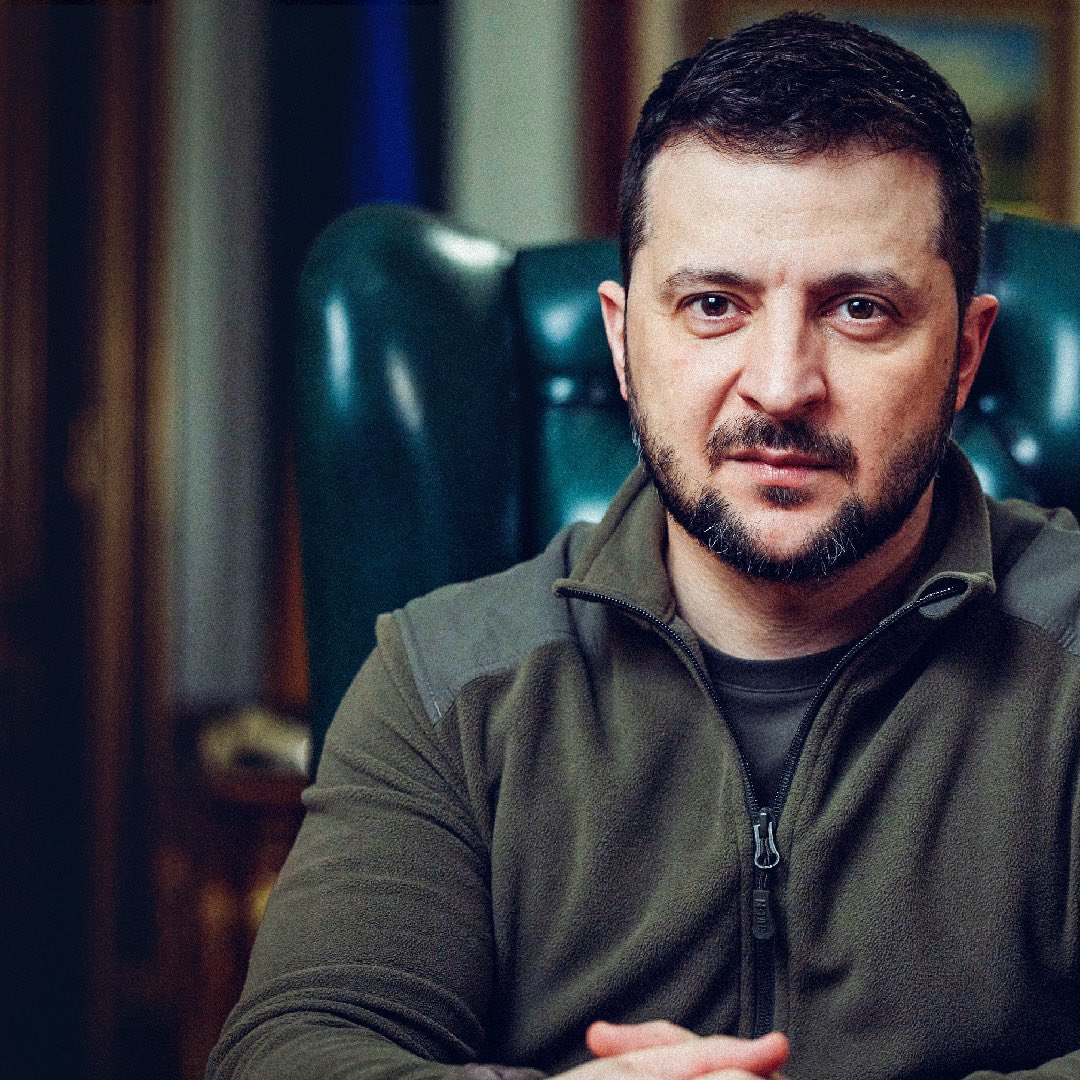 “I remember that. You’re in the same suit. I changed mine.”  - Zelenskyy 

He humiliated Marjorie Taylor Green's husband. And it's exquisite