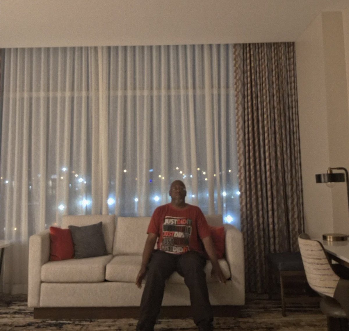 Johnny Drama tweet media