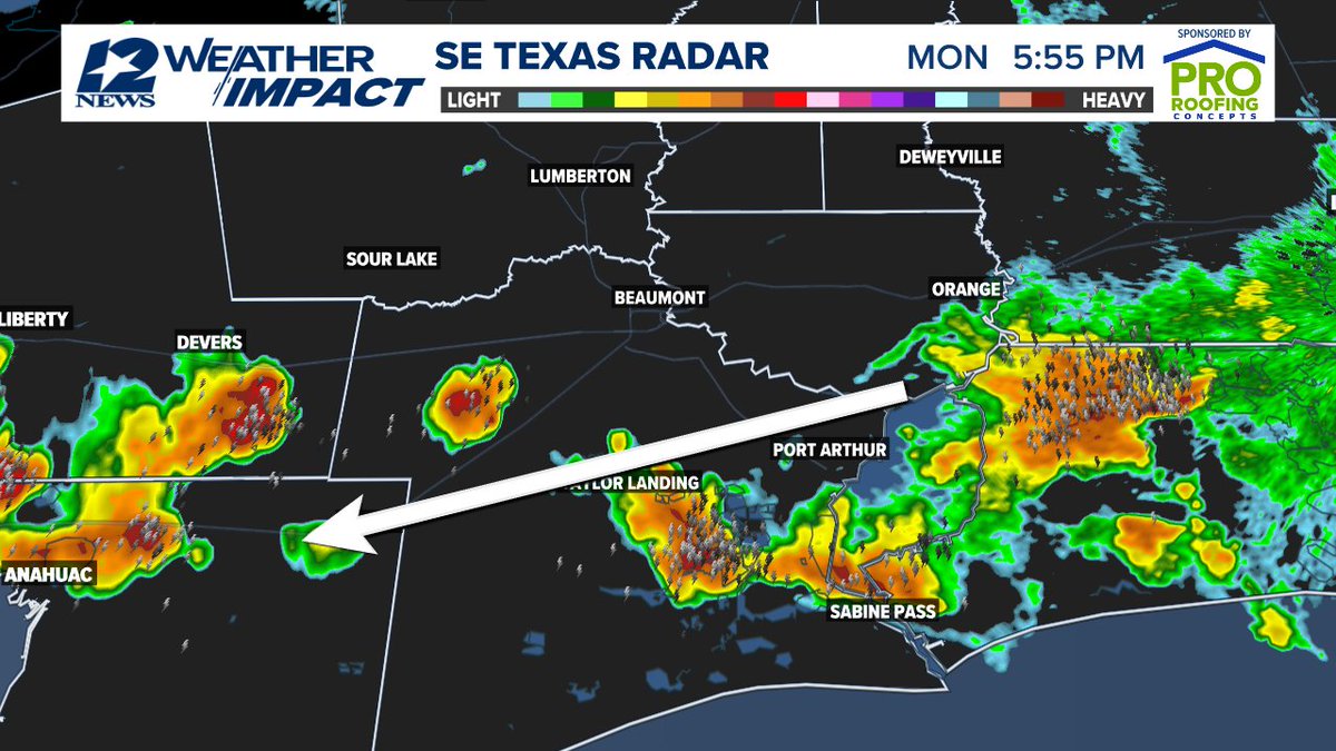 Scattered showers &amp; storms moving into and through the Triangle currently  may have small hail near Taylor Landing with lightning and locally heavy rainfall.  Moving west-southwest at 15 mph.  #12NewsNowWeather 12NewsNow.com/radar
