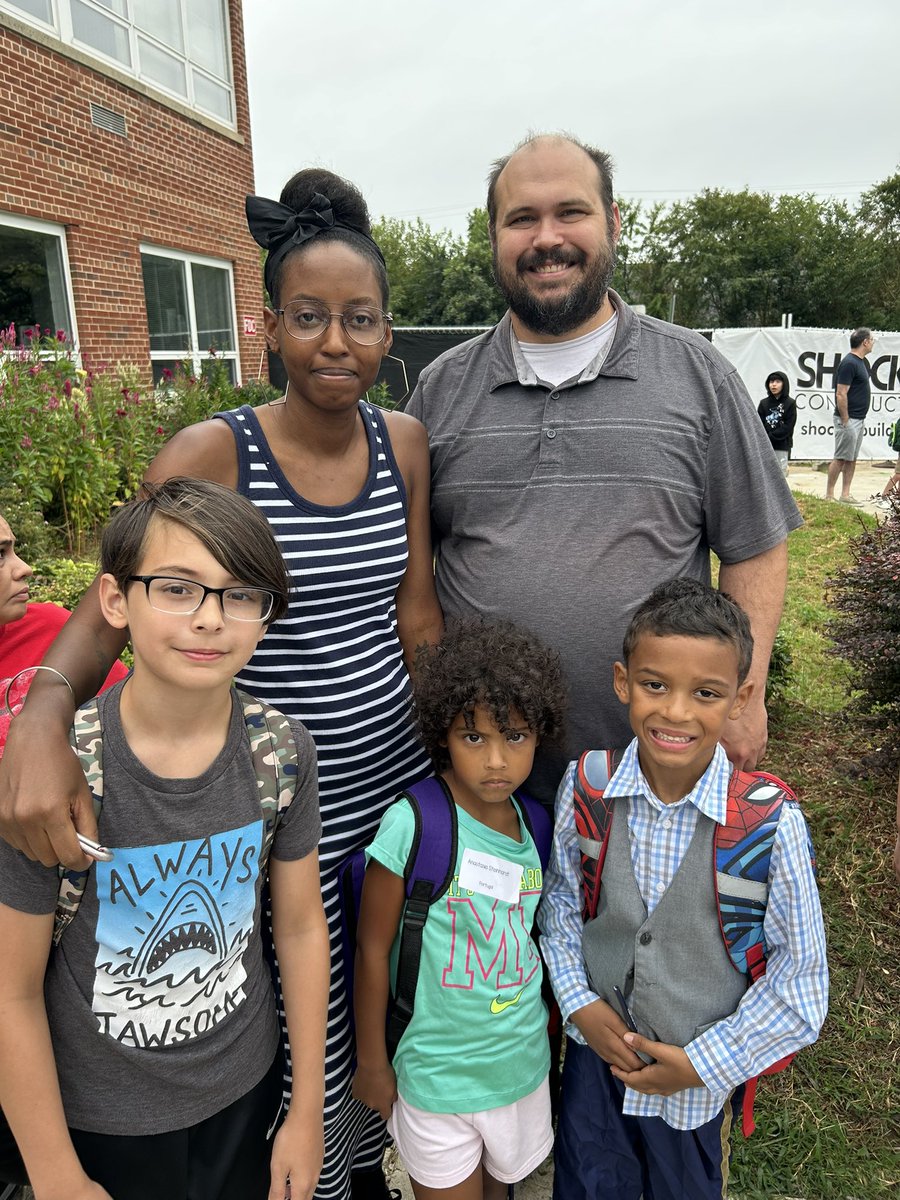 Elizabeth Baxter tweet media