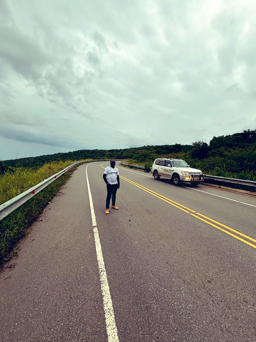 Aassi Twaha🖤 tweet media