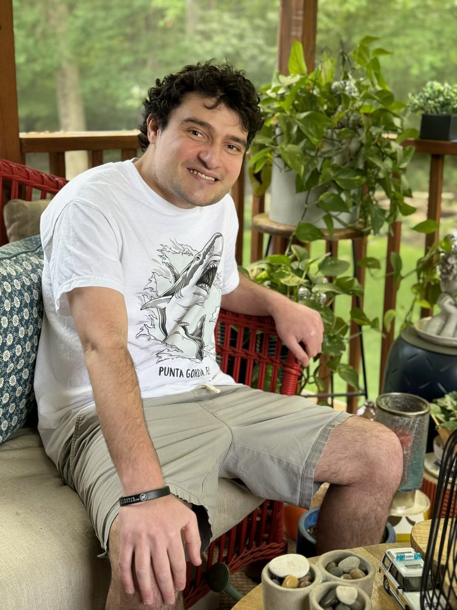 Lately I haven’t been feeling well,
We’re unsure if it’s medical related or mental related I will be getting tests done in the coming weeks I could use tons of prayers 🙏 #22q