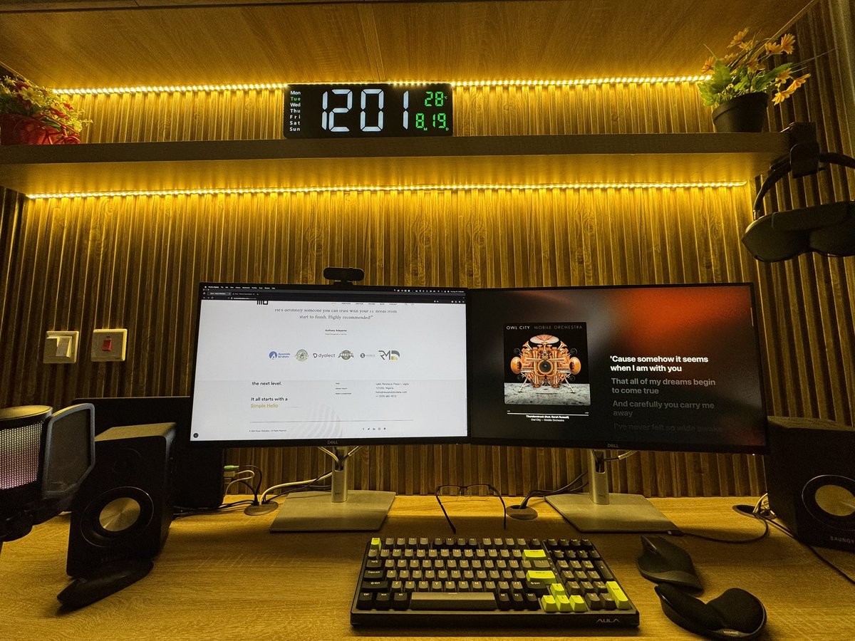 devmajor995's tweet image. ⚡️ Code. Debug. Build. Repeat.
This desk isn’t just a setup — it’s where I turn coffee into code and ideas into solutions 💻🚀
..
Always learning. Always building.
Always shipping. - Moses Olokodana
..
#devmajor995
#CodingLife
#DeveloperVibes
#WorkspaceGoals
#BuildInPublic…