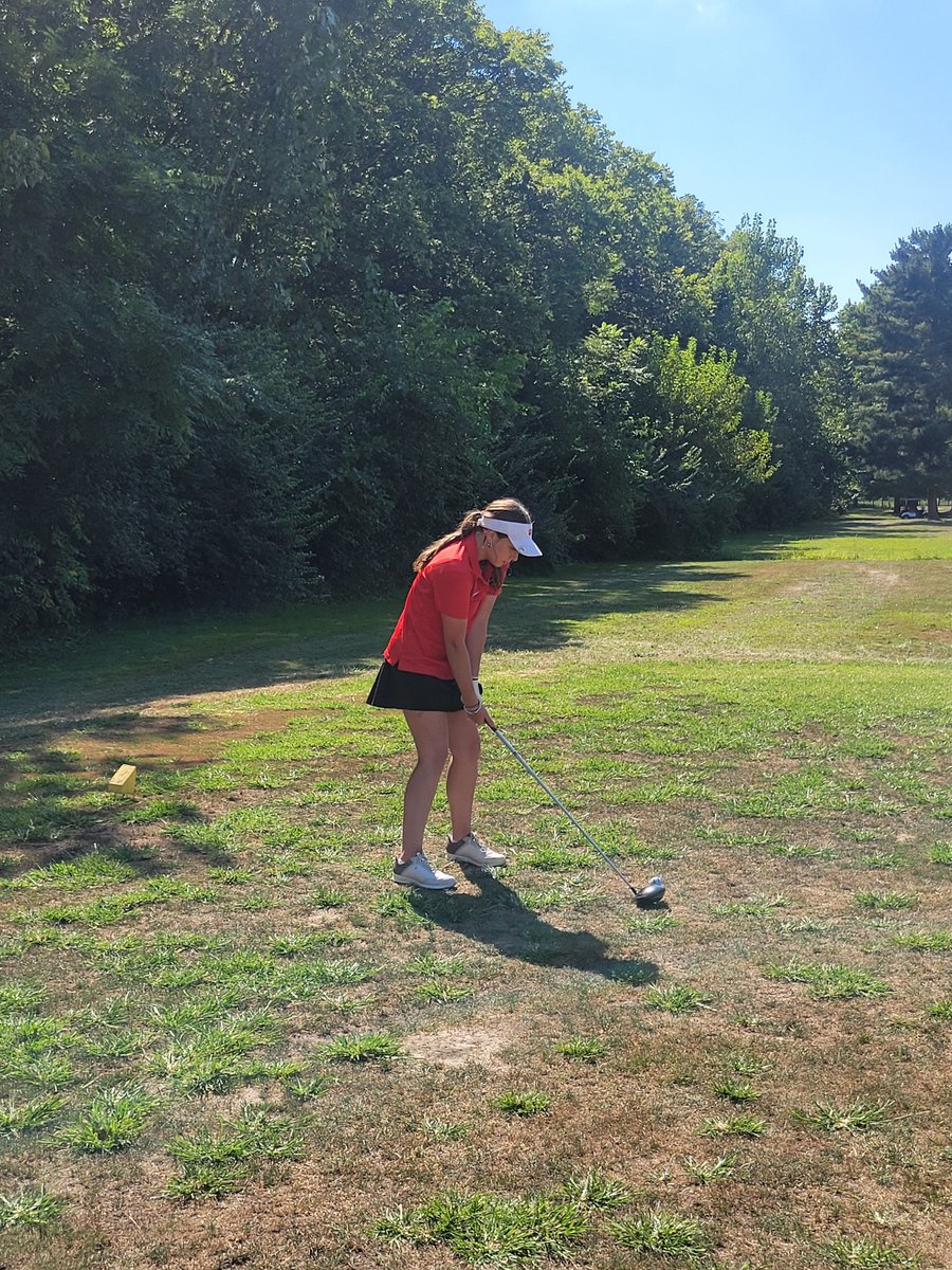 CirclevilleGolf's tweet photo. Girls defeated Teays Valley by 32 shots in a home match tonight at Pickaway CC! Congrats to Isaballe on earning medalist honors🥇with a 37 &amp; shout out to Aleigh for tying her best 9 hole score ever of 47! ⛳️🏌‍♀️🐯 https://t.co/X9FHqIEH3M