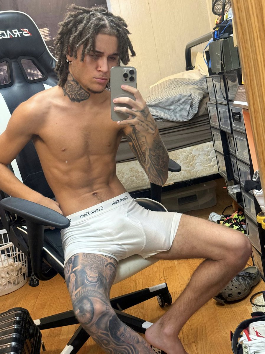 JodyTheRuler's tweet photo. All person that types "pls" unlocks nudyz access https://t.co/ESewHbLgVf