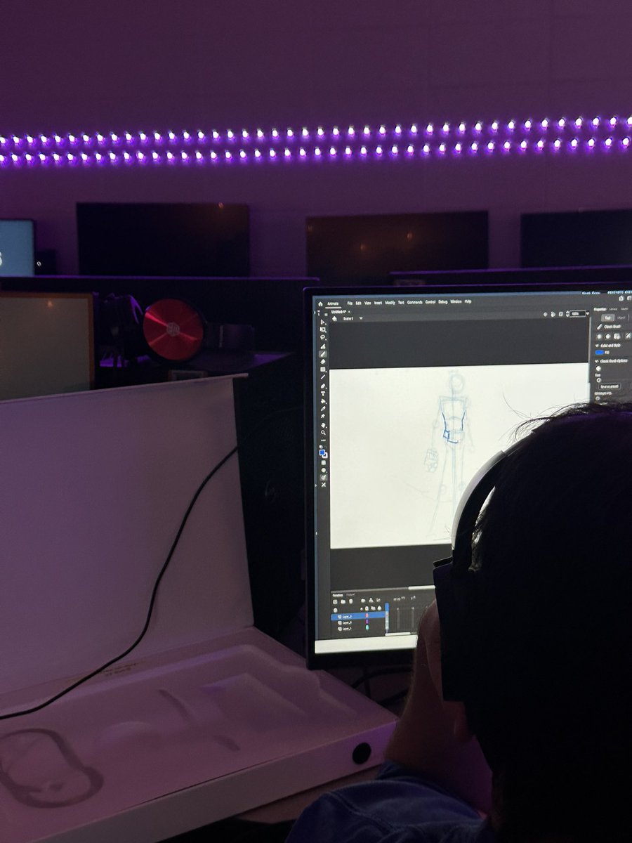 Cy Falls Media tweet media