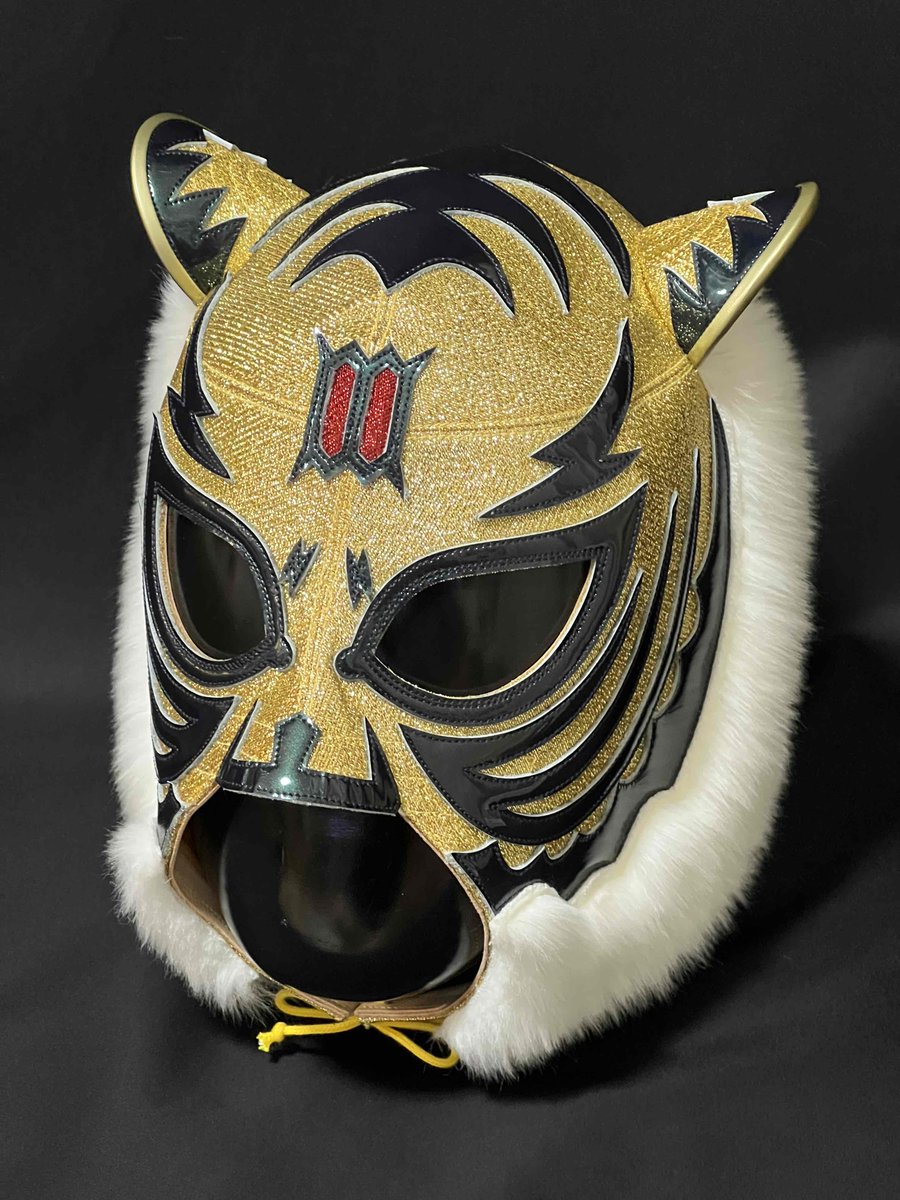 超貴重 アントニオ猪木追悼大会使用) ＹＮ製 初代タイガーマスク牙付き後期タイプ アントニオ猪木 on X: 
