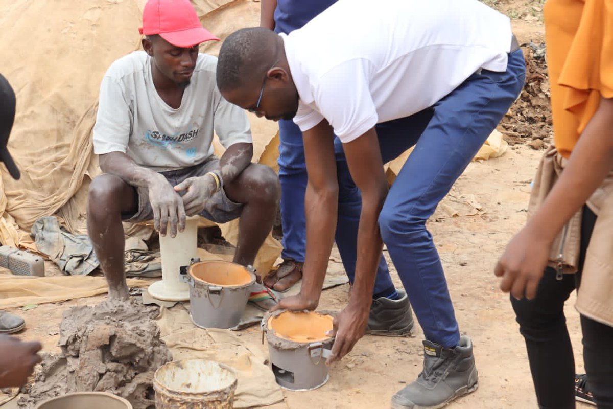 SimonOkwi1's tweet image. Many families out there in our different communities struggle to make a living  and meet their needs. Our combined efforts come in handy as we continue to make the World a better place for everyone.
#ItsTimeToJoinRotaract