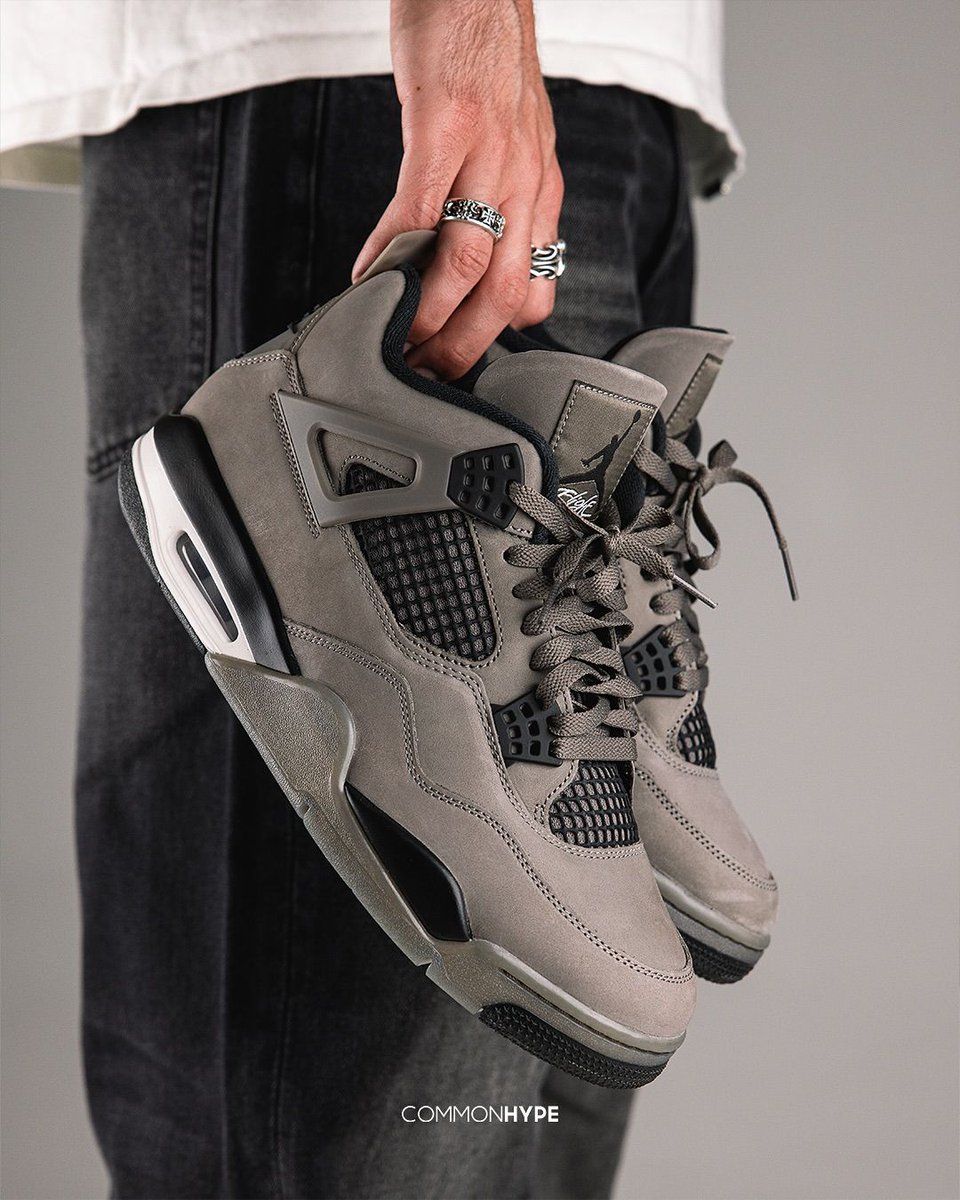 JustFreshKicks's tweet image. Top priority next month 🤞🪨