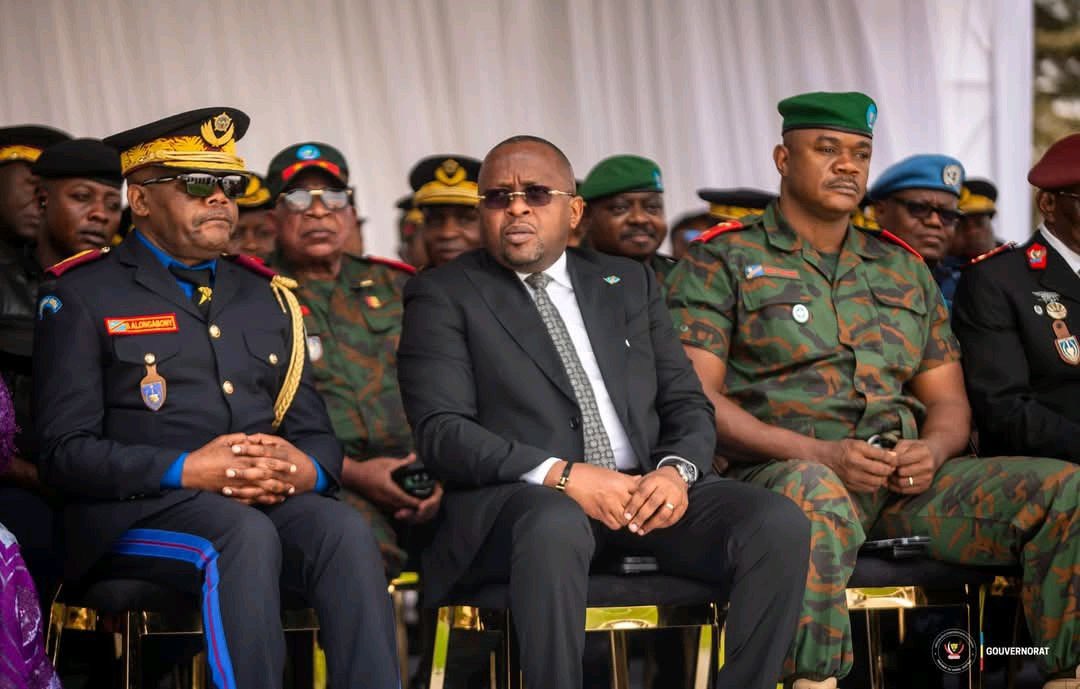 KabaLisolo1's tweet photo. 𝗣𝗡𝗖 | #RDC [18/08/2025] : Matanga ma Général Yawe #Sumanda Bertin, mokambi mwa ba pulusu ya etuka #KongoCentral oyo akufaki mokolo mwa misato ya sanza ya mwambe oyo (3 août) na likama lia nzela o etando ya #Kimpese, esalemi lelo o engumba #Kinshasa. 

Bakonzi ba mapinga mpe bayi politiki bazalaki wana, ndakisa moyangeli mwa etuka Kongo-Central Grâce #Bilolo mpe ministre ya Intérieur Jacquemin #Shabani Lukoo. 
#KabaLisolo