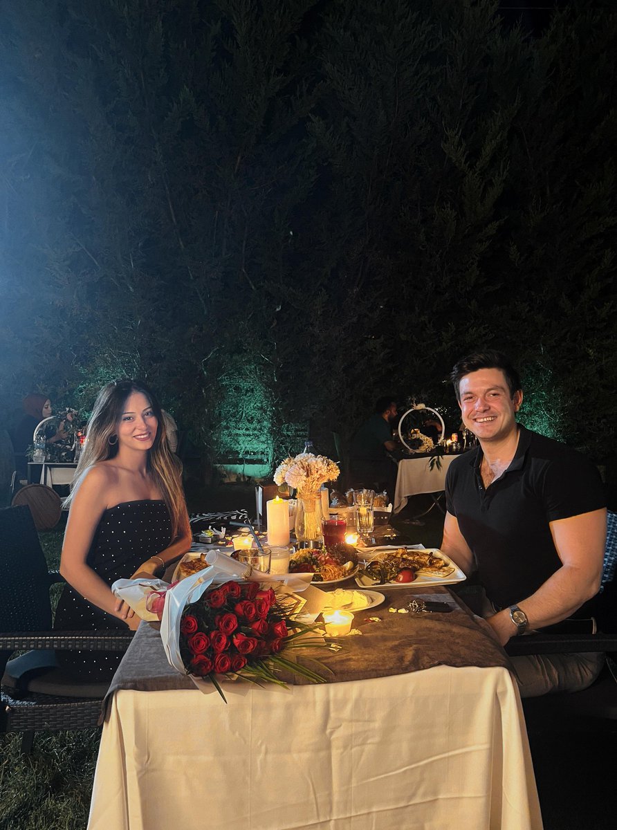 Hayatımda aldığım en güzel kararın sen-i devreyesinde, yine seninle olmak, hep seninle olmak <a href="/mistikauran/">Nihal</a> 💛💛