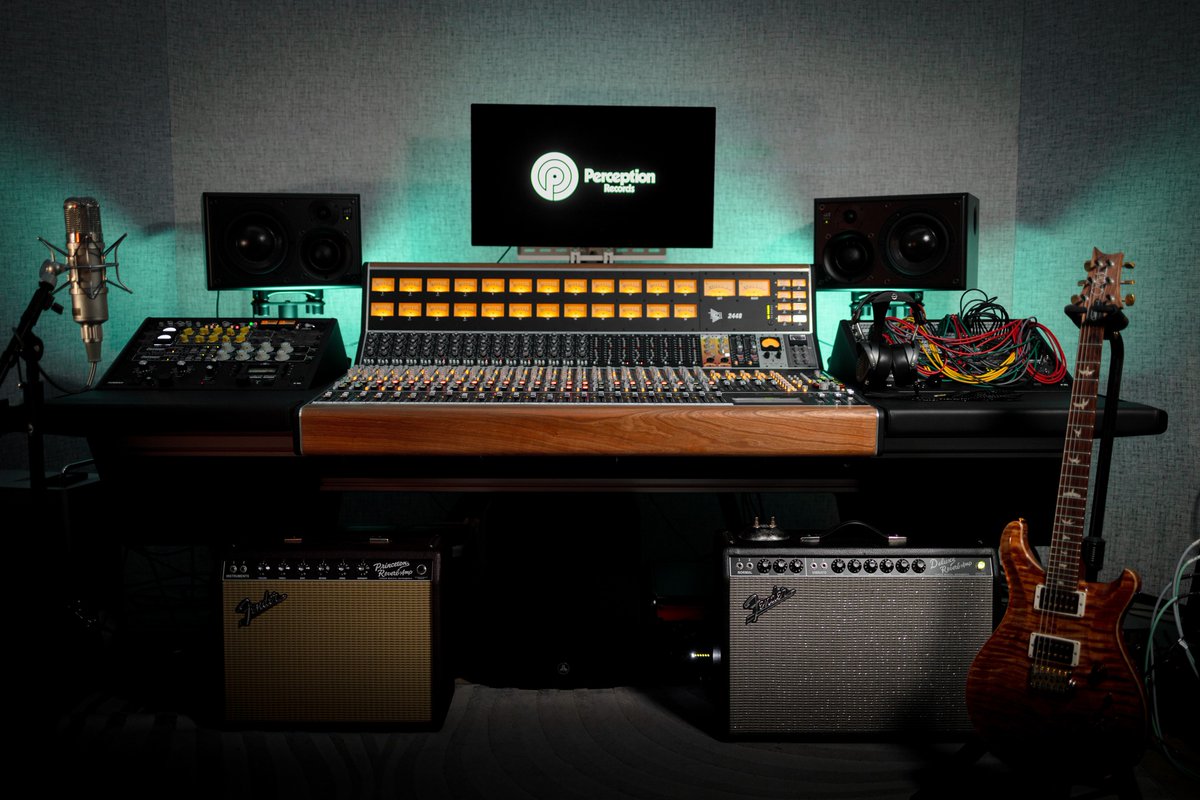 vintageking's tweet image. Vintage King Los Angeles&apos; new @ThisIsAPIaudio 2448 is now officially installed in the showroom and ready for hands-on exploration. You can catch it this week at the Summer Block Party, but we&apos;ve got something even bigger planned in just a few weeks!

Join us in LA for an…