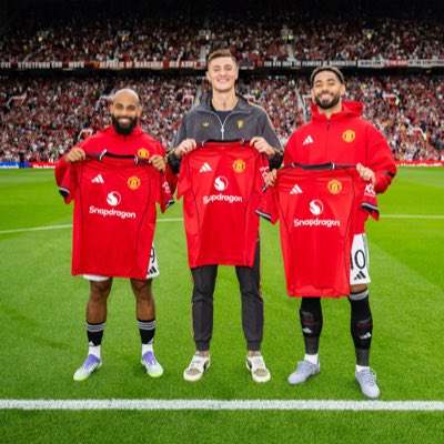 ManUtdHai's tweet photo. #NewProfilePic https://t.co/xF6z17m8K9