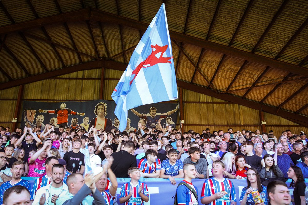 Warwick Road End tweet media