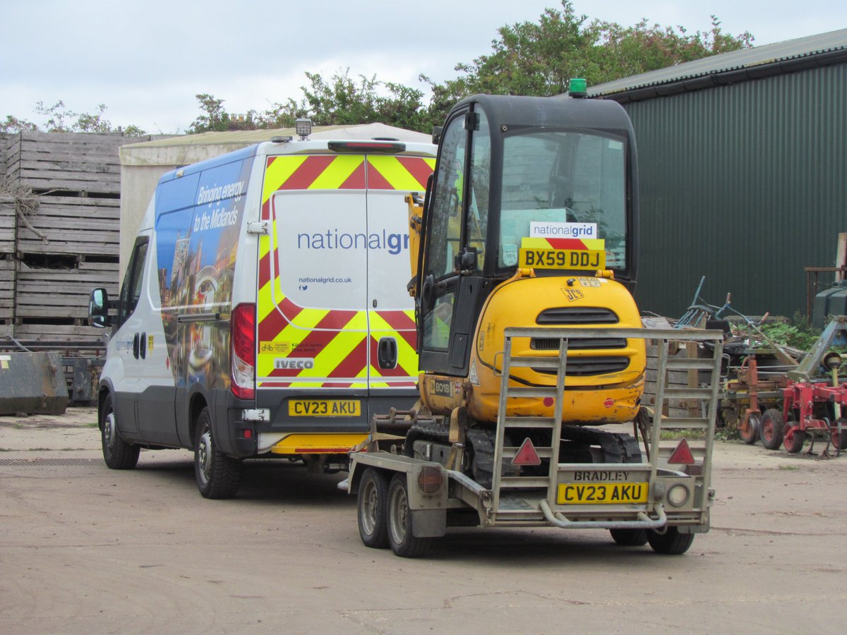 Brilliant service from East Kirkby Refrigeration, SJG Electrical &amp; Shire for loan of generator, connecting up &amp; cold store running by 10.30 a.m. National Grid whose responsibility is the problem, an intermittent phase, win no prizes. Digger team been sat 4 hrs.  I'm off to bed