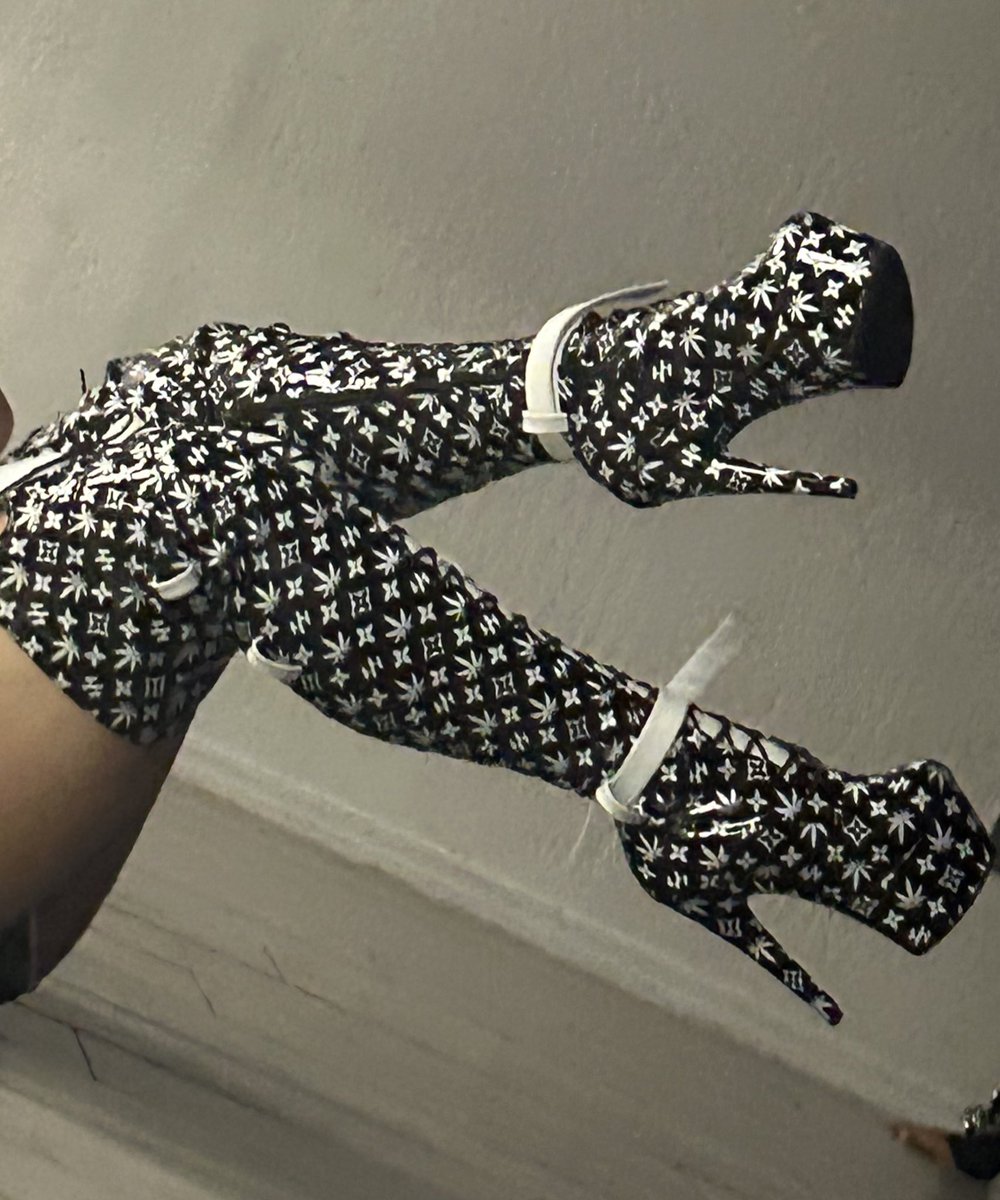 LUNA (@444_luna_) on Twitter photo 